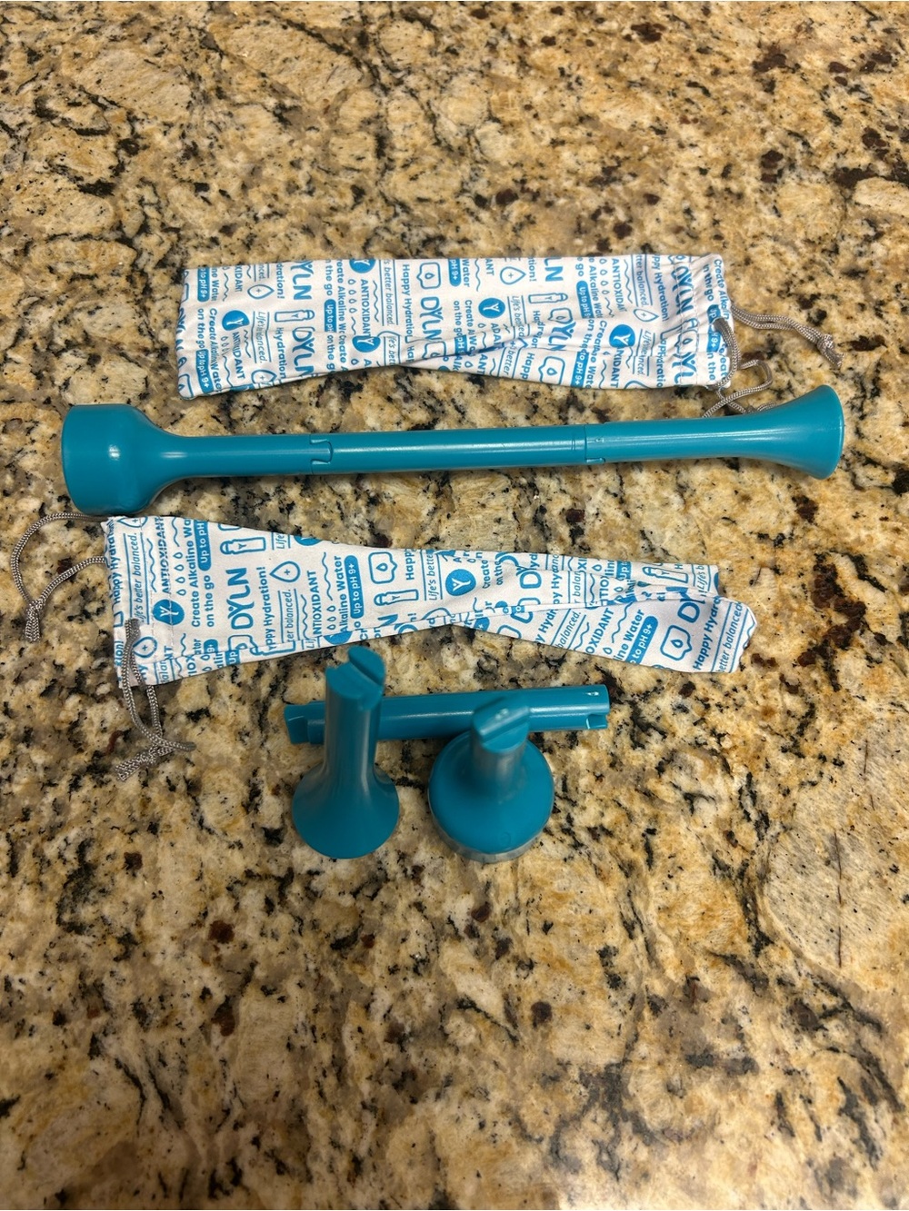 Dyln tool for water bead diffuser